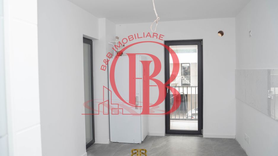 3 camere finalizat - pompa de caldura- panouri solare - Poză 8