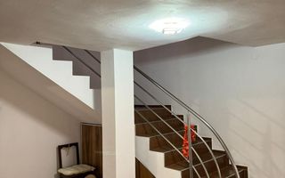 🏡 Casă spațioasă de vânzare - 210.000 € - Poză 14