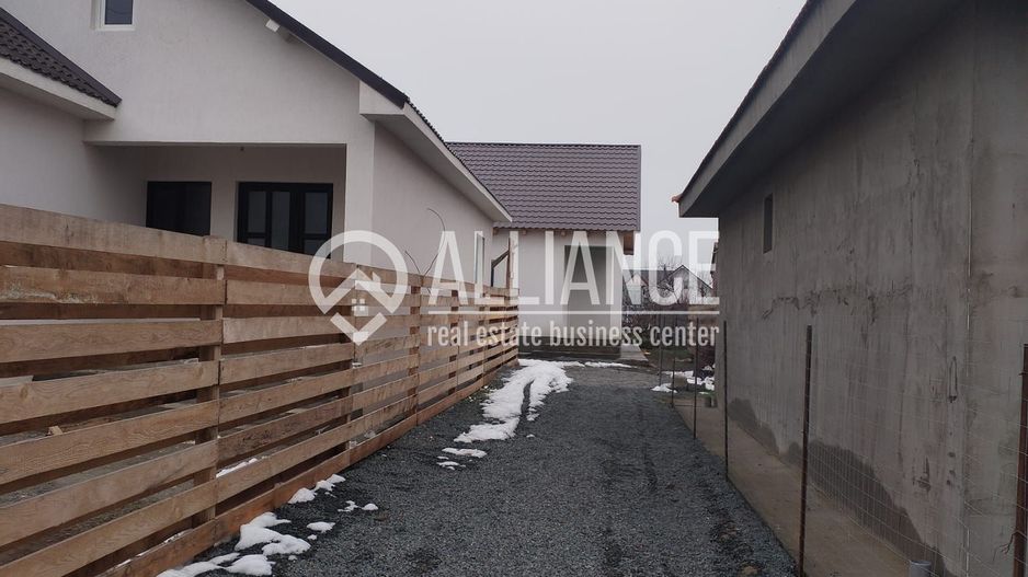 Lumina(cod04)-Casa 3 camere 95 mp - Poză 3