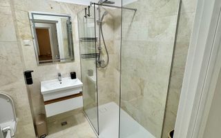 Apartament premium 2 camere, Royal Town Copou, mobilat și utilat modern - Poză 8