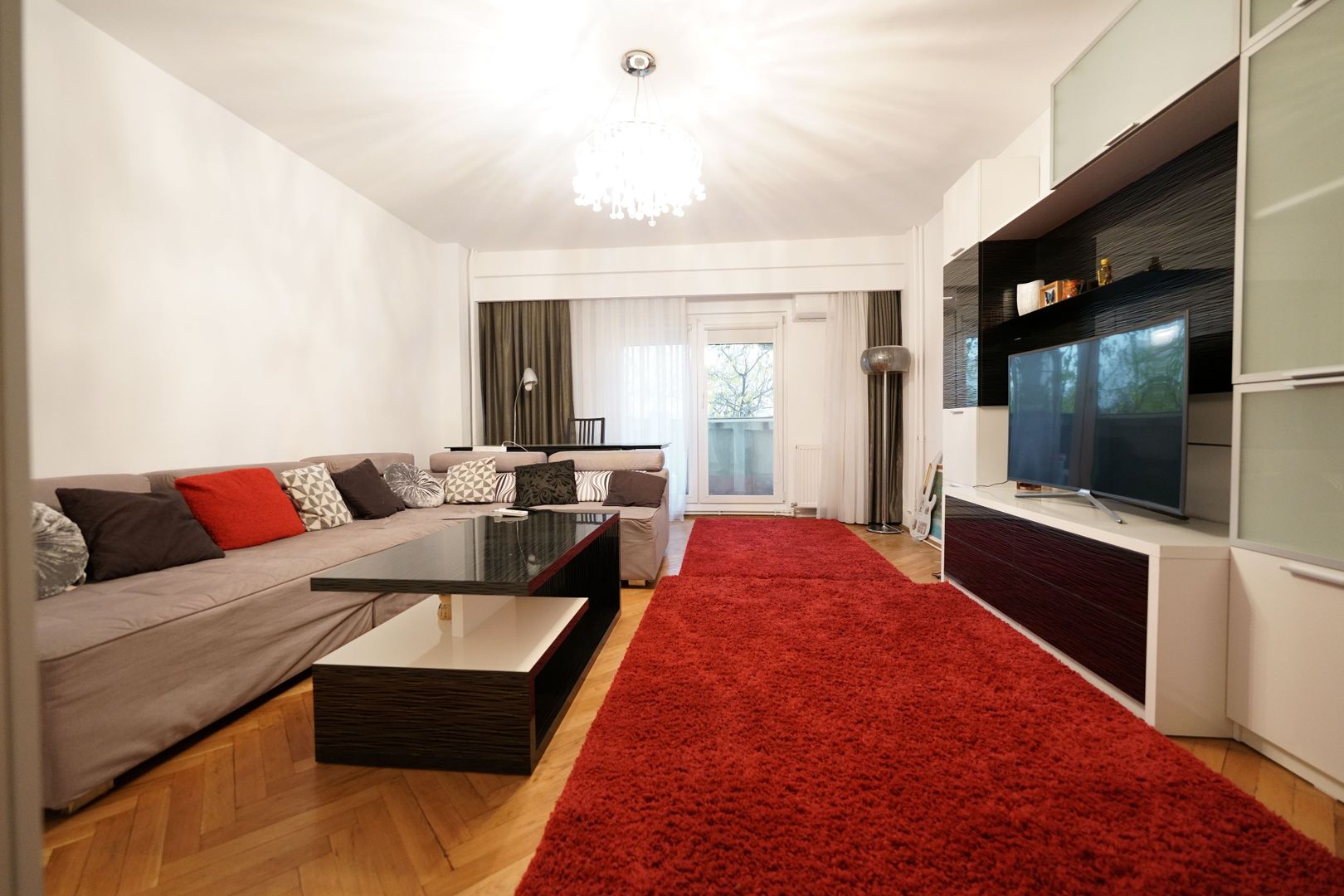 3 Camere, 2 bai, Centrala Proprie, Loc Parcare, Rond Alba Iulia - Poză 1