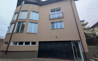 Casa/Spatiu de birou,Andrei Muresanu, 9 Camere,10 Parcari,Curte 2000mp - Poză 32