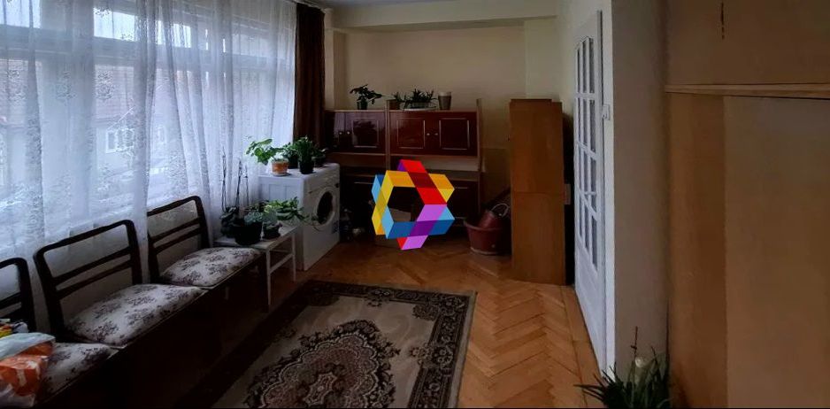 Apartament 3 camere de vânzare - zona Centrul Civic - bloc tip vila - 91 mp - Poză 4