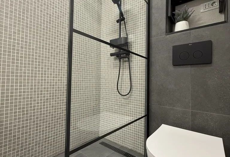 STUDIO - IANCULUI, BLOC REABILITAT, BOILER, MODERN, BUCATARIE INCHISA - Poză 8