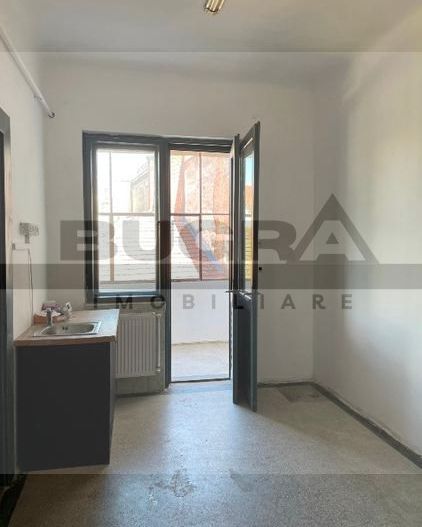 Apartament in zona ultracentrala ideal pentru locuit sau birou, 115mp - Poză 5