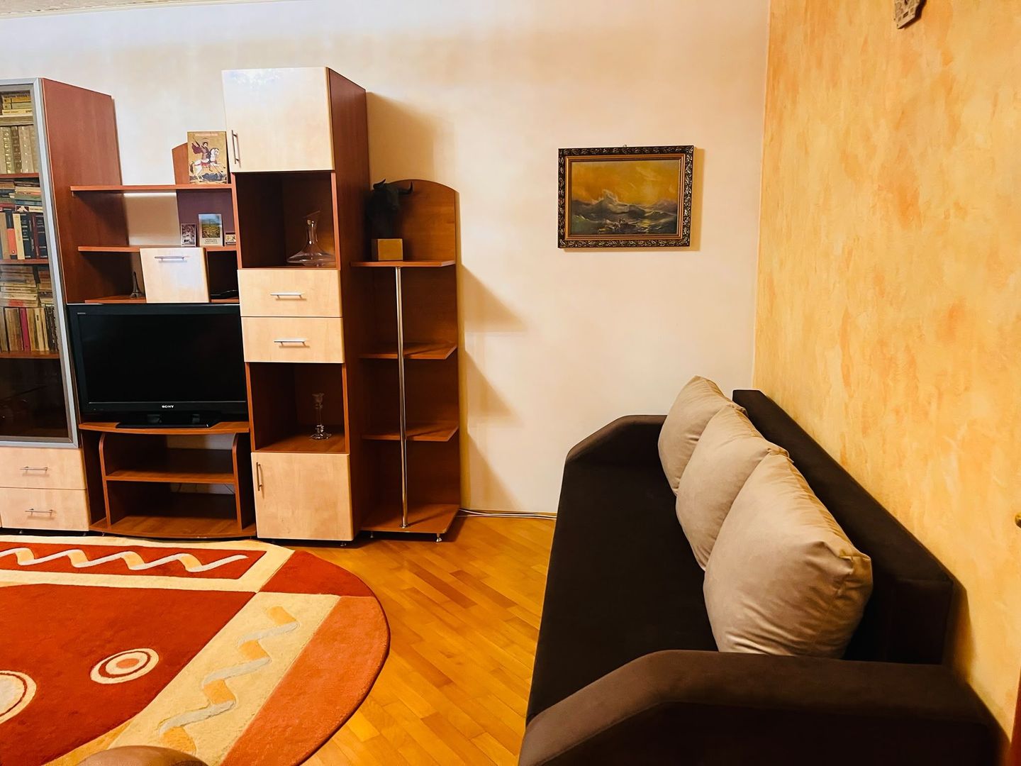 Apartament primitor 2 camere, etaj 1, George Enescu - zona Liceul Energetic - Poză 2