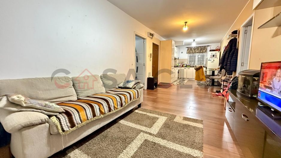 Decomandat, la cheie, Baza Sportivă "La Terenuri"!! - Poză 2