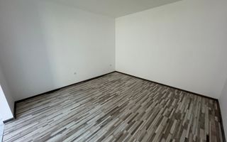 Apartament in Villa. Spatios. Disponibil imediat. Terasa verde - Poză 2