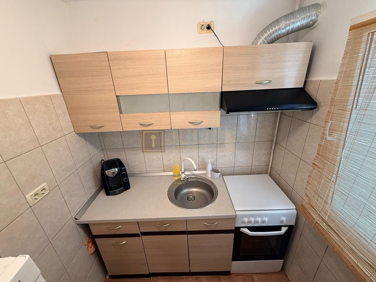 3 camere, Dacia-Circumvalatiunii, vis a vis de Scoala generala nr. 18 - Poză 8