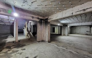 Clădire mixta -3600 mp - Poză 2