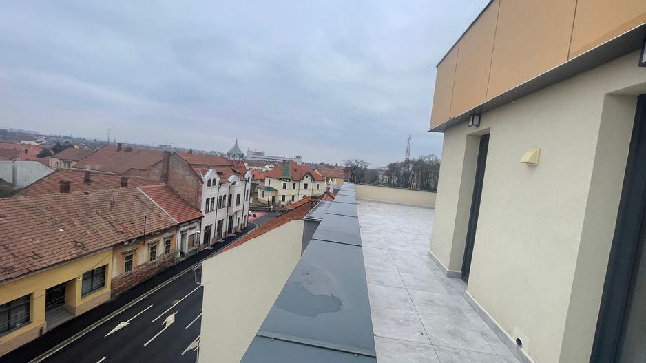 PENTHOUSE ULTRACENTRAL TRIPLA ORIENTARE 243 MP-PRET 278.000 EURO+TVA - Poză 5