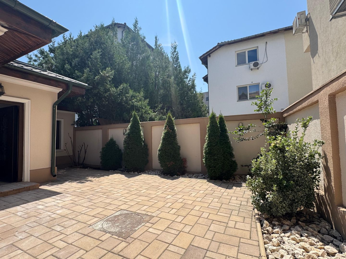 VILĂ CU POTENȚIAL MULTIPLU| HERASTRAU - Poză 25