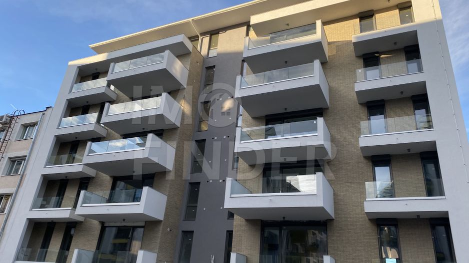 Vanzare apartament 2 camere Centru, imobil nou, etaj intermediar - Poză 1