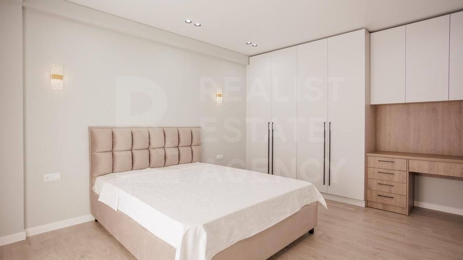 Vânzare, apartament, 2 odăi + living, str. Ion Buzdugan, Buiucani - Poză 13