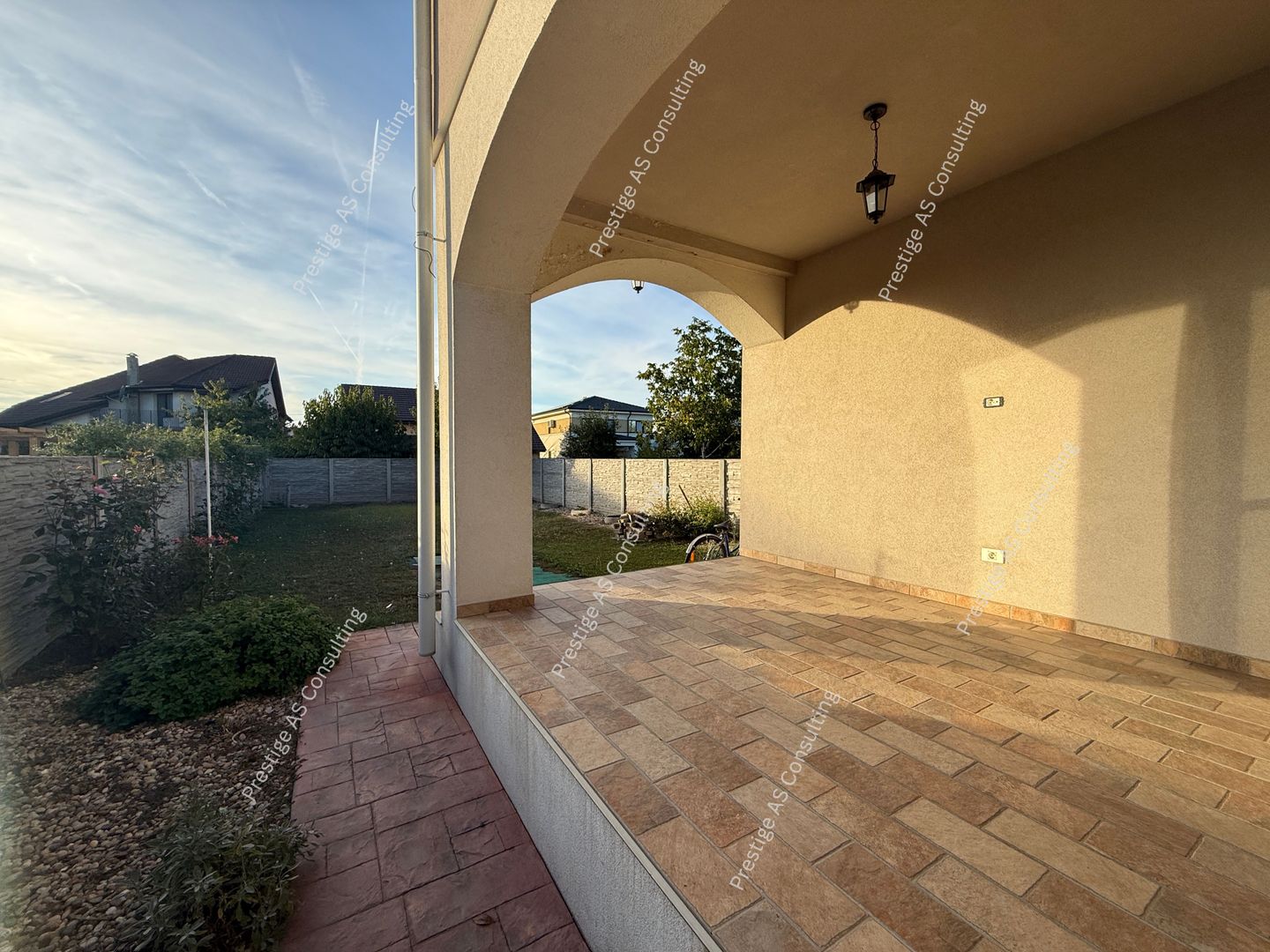 Duplex nemobilat | 4 camere+3 bai | 350mp Teren- Ikea-Dumbravita - Poză 19