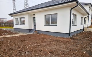 Casa 3 camere, mobilata, utilata, 452 mp teren, Alba - Micesti - Poză 1