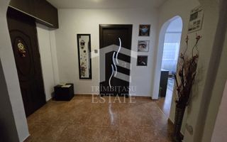 INEL I - Apartament cu centrala pe gaz, loc de parcare si pod de 60 mp - Poză 41