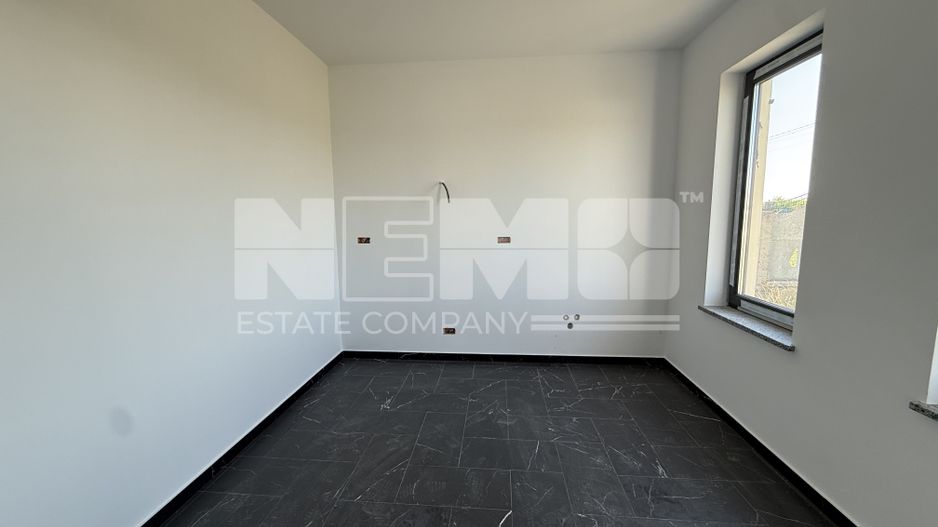 Hala 500 mp|Teren 1,3 ha|Birouri & Apartament| Rădăuți – Badeuti - Poză 5