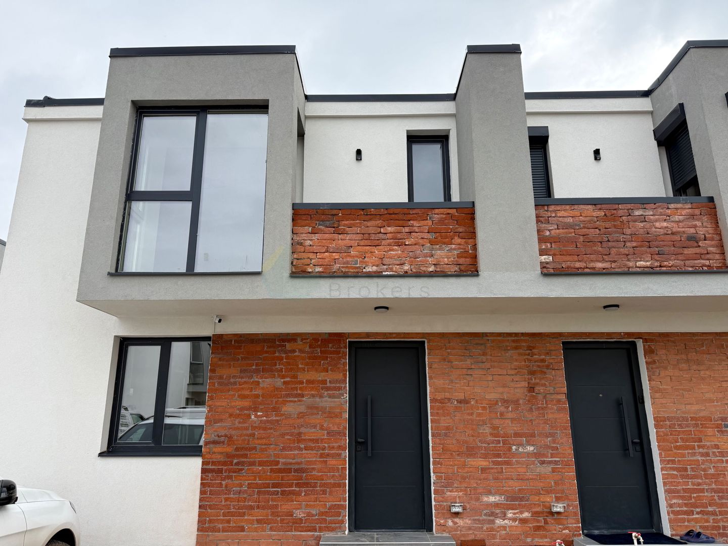 Vilă de închiriat în Tunari – 4 camere | curte proprie | disponibilă imediat - Poză 4