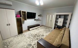 Apartament de închiriat în inima Chișinăului! - Poză 1