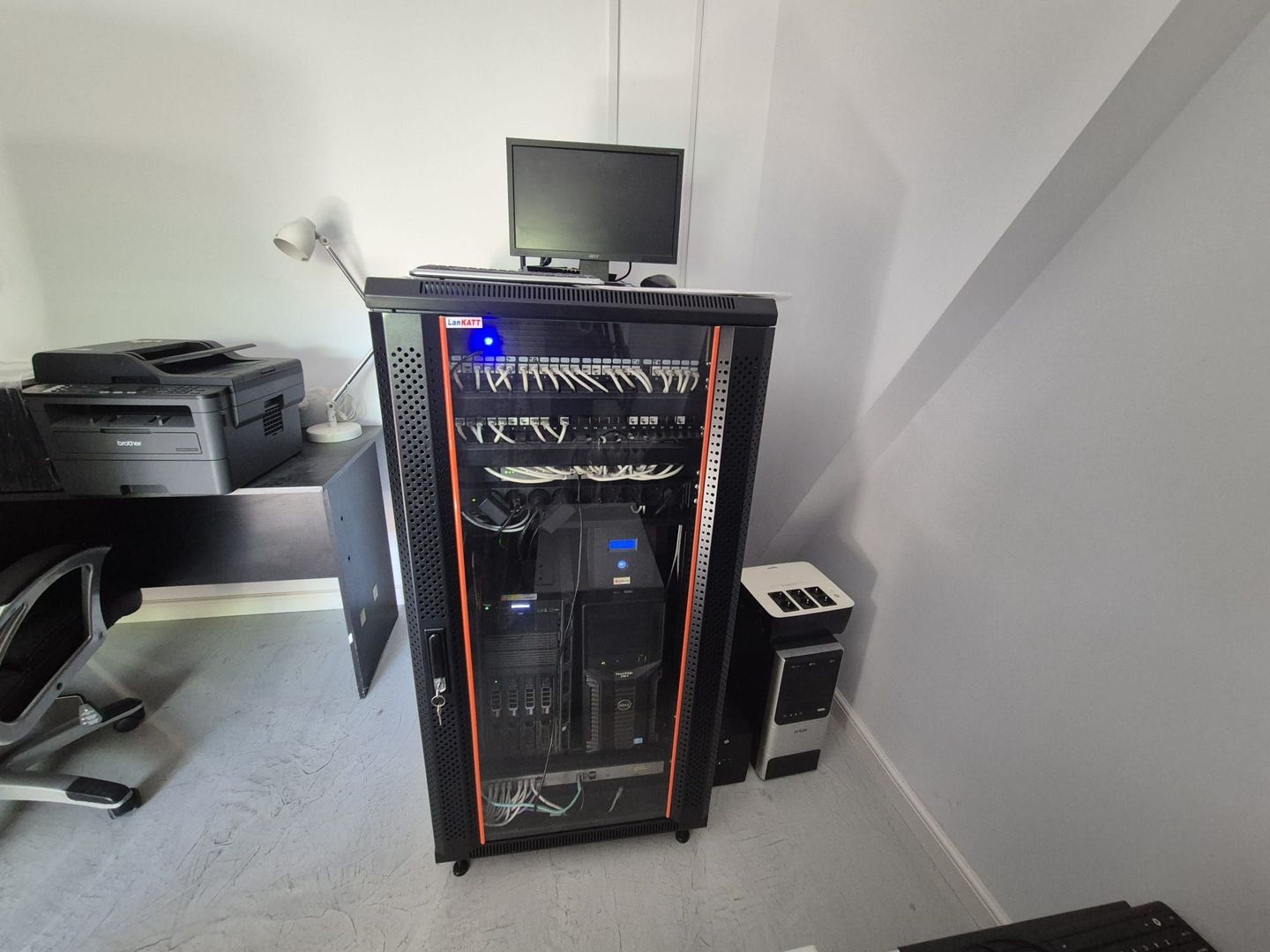 Hală premium 1.317 mp de vânzare, Pantelimon, birouri 496 mp - Poză 26