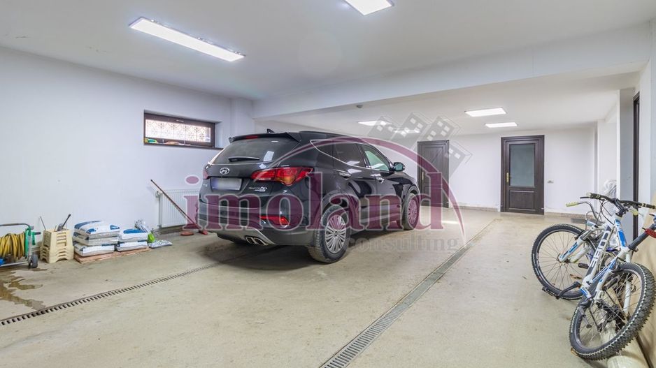 Vila cu piscina si garaj - 6 dormitoare - Pantelimon - Poză 46