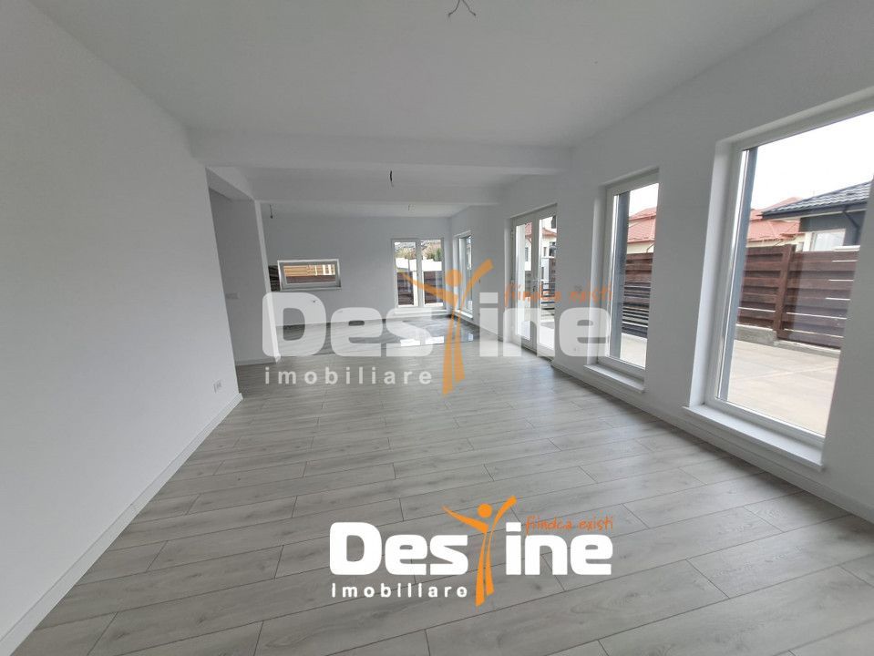 Casa P+POD, 4 CAMERE 135 MP, MIROSLAVA - Poză 8