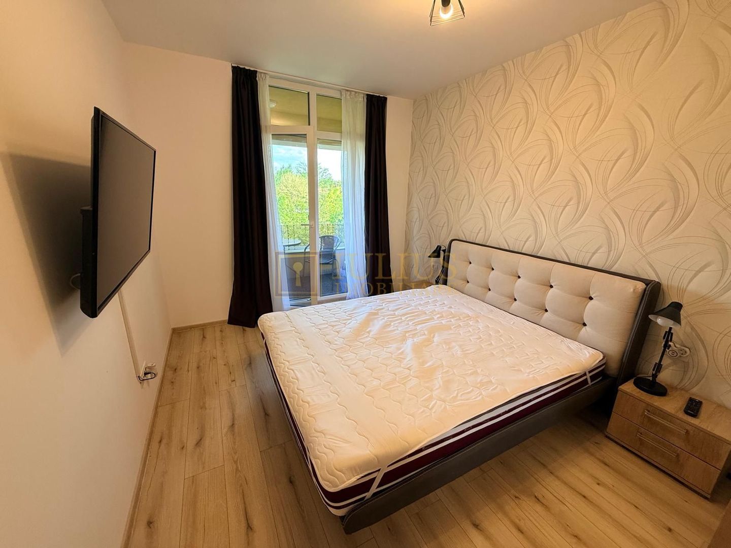 2 camere| Dumbravita| apartament mobilat lux| loc de parcare| lift| - Poză 12