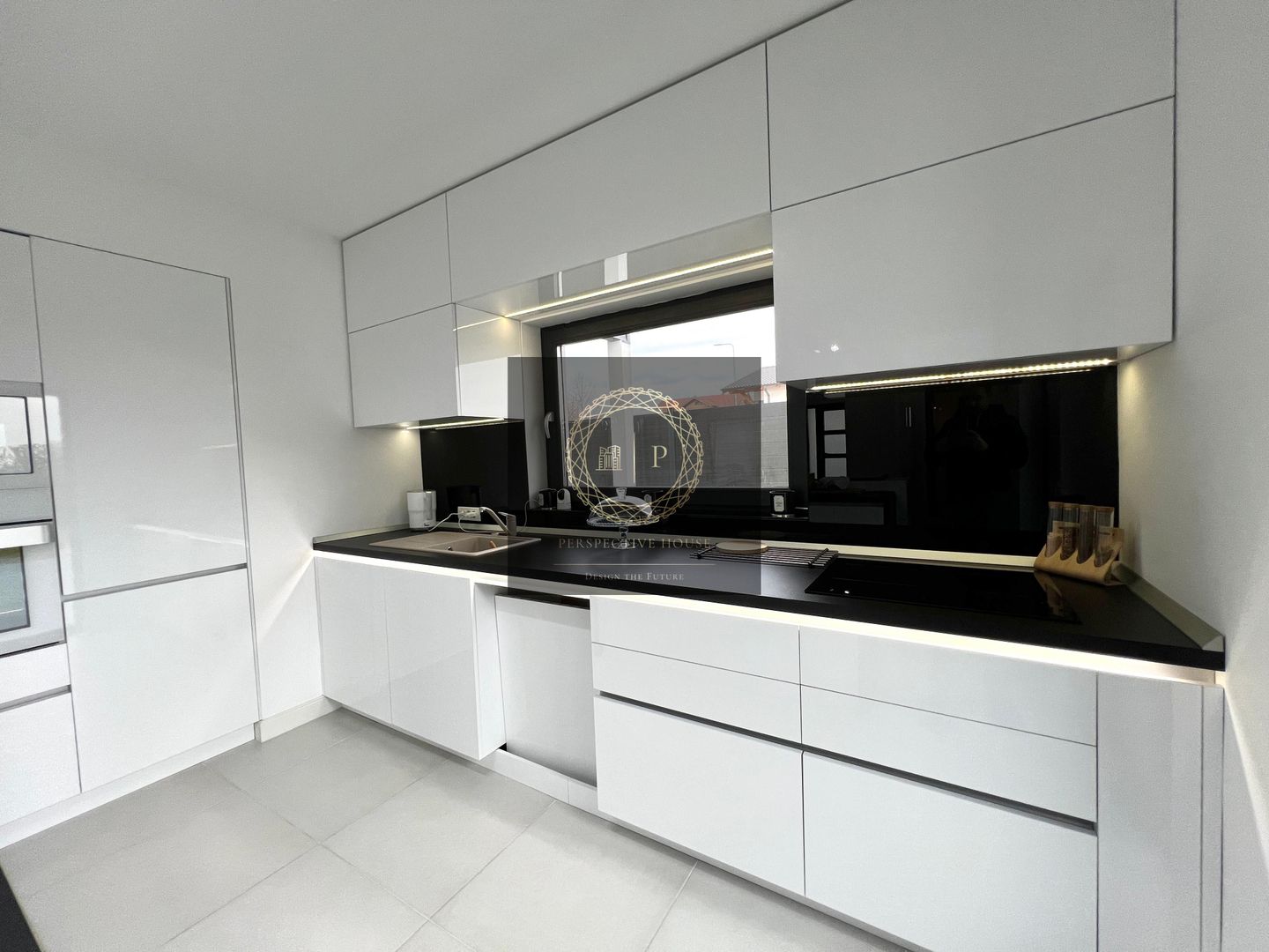 Casa individuala superfinisata, 3 camere, 2 bai, 500mp teren - Poză 8