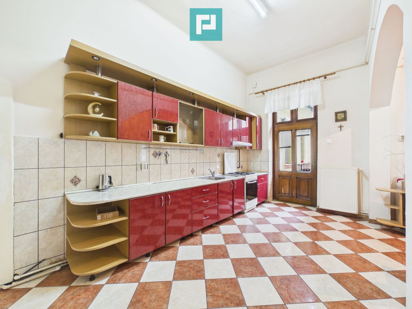 Apartament generos cu 3 camere – Zona Centrală - Poză 9