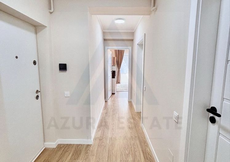 Apartament ultrafinisat 2 camere balcon 7.37 mp utili in Cristian - Poză 5