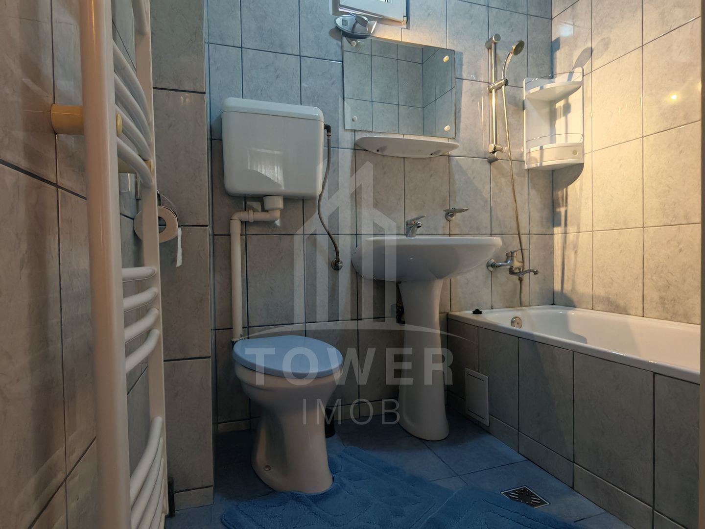 Casă individuală cu 3 camere, curte , în Sibiu, zona Lupeni - Poză 17