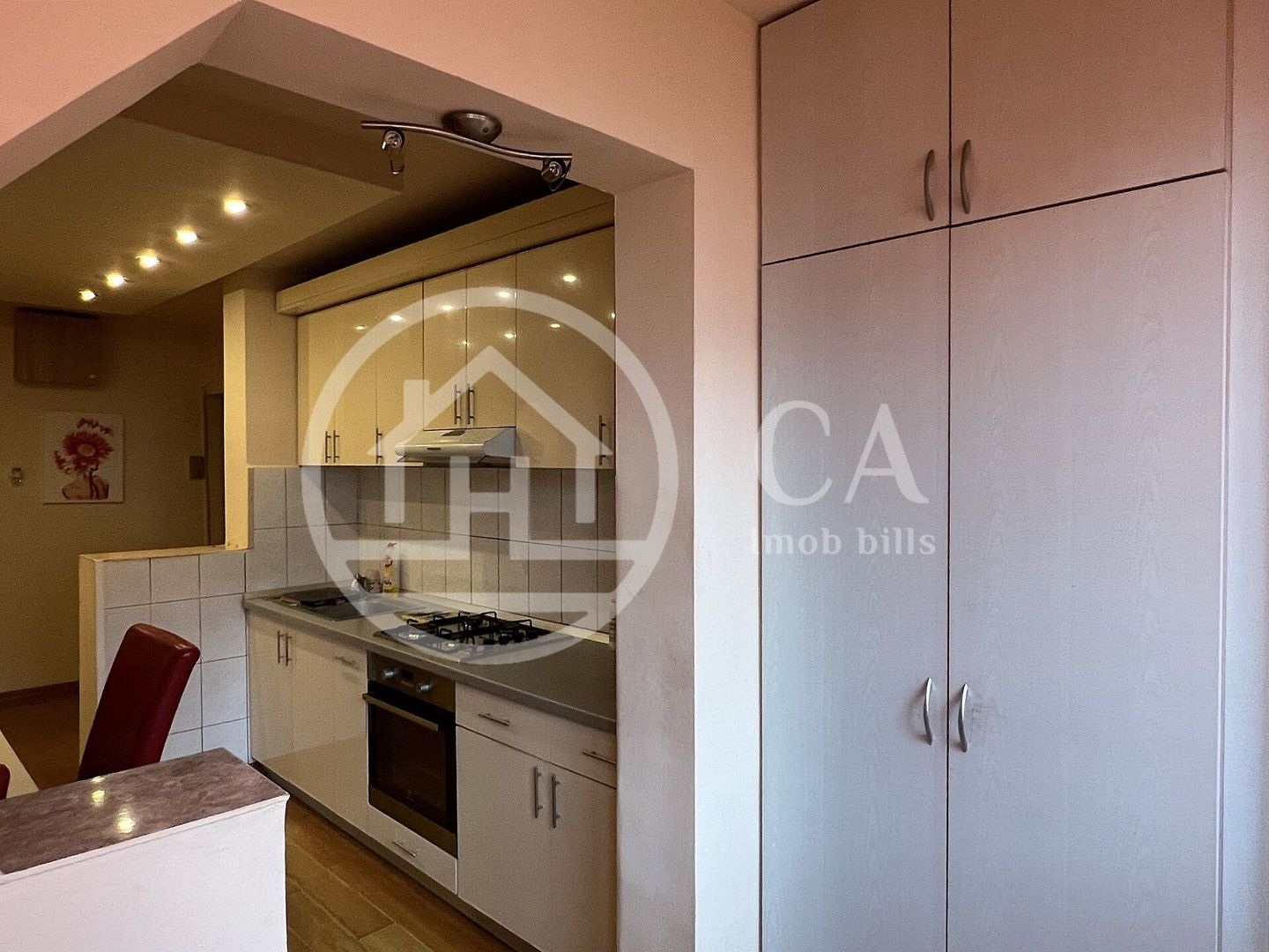 Apartament cu 3 camere de inchiriat in Rogerius Oradea - Poză 6