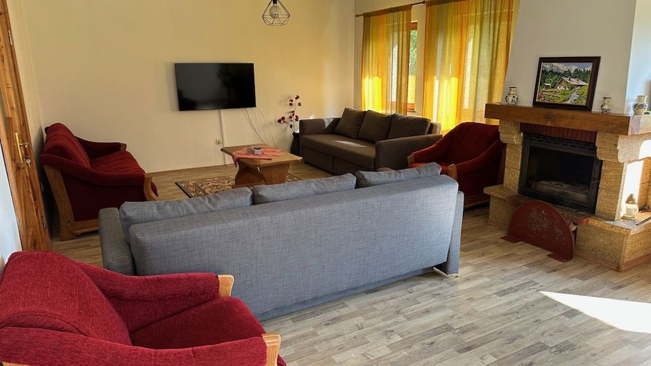 Vila de vanzare Plaiul Foii - ocazie unica! - Poză 10