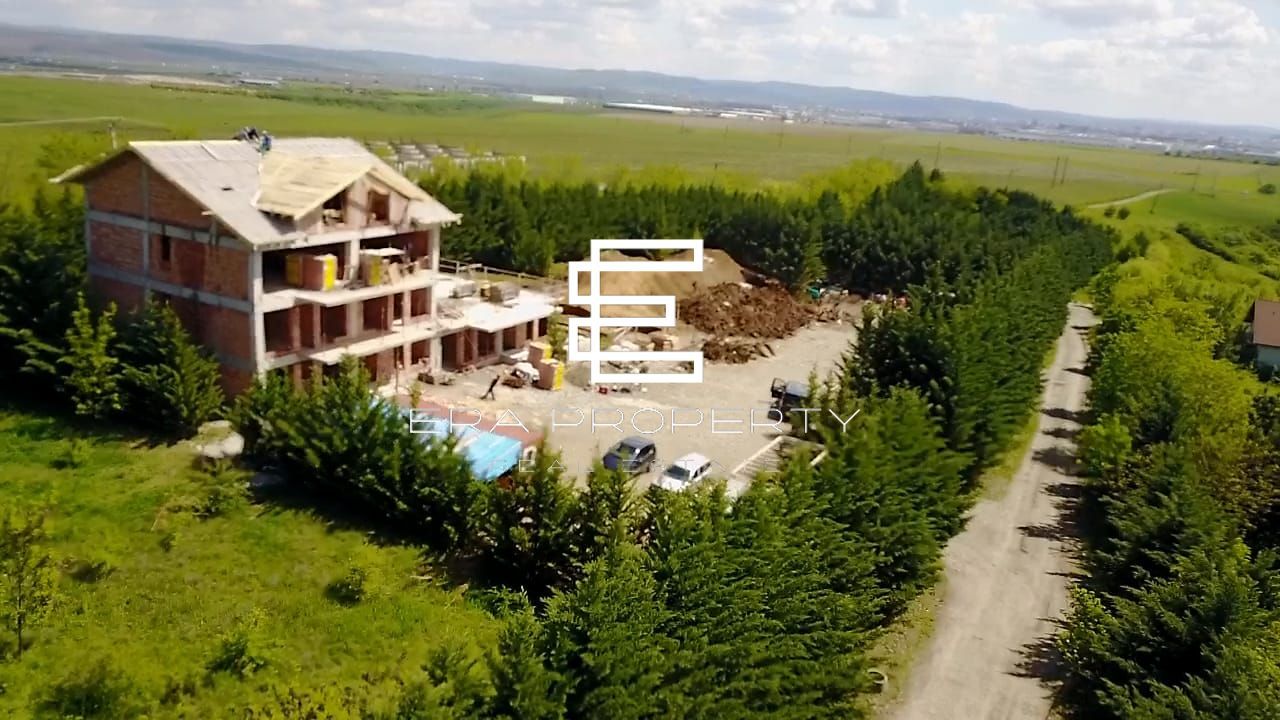 Apartament 3 camere + gradina 50 mp, la cheie , Cristian - Poză 2