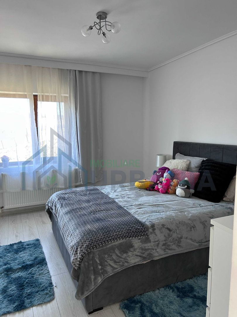 Casă modernă și spațioasă, 6400 mp teren, terase si garaj 389.000 € - Poză 5