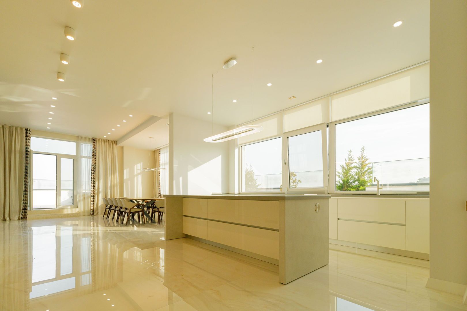 Penthouse spectacular I 291 mp util si 450 terasa - Poză 2