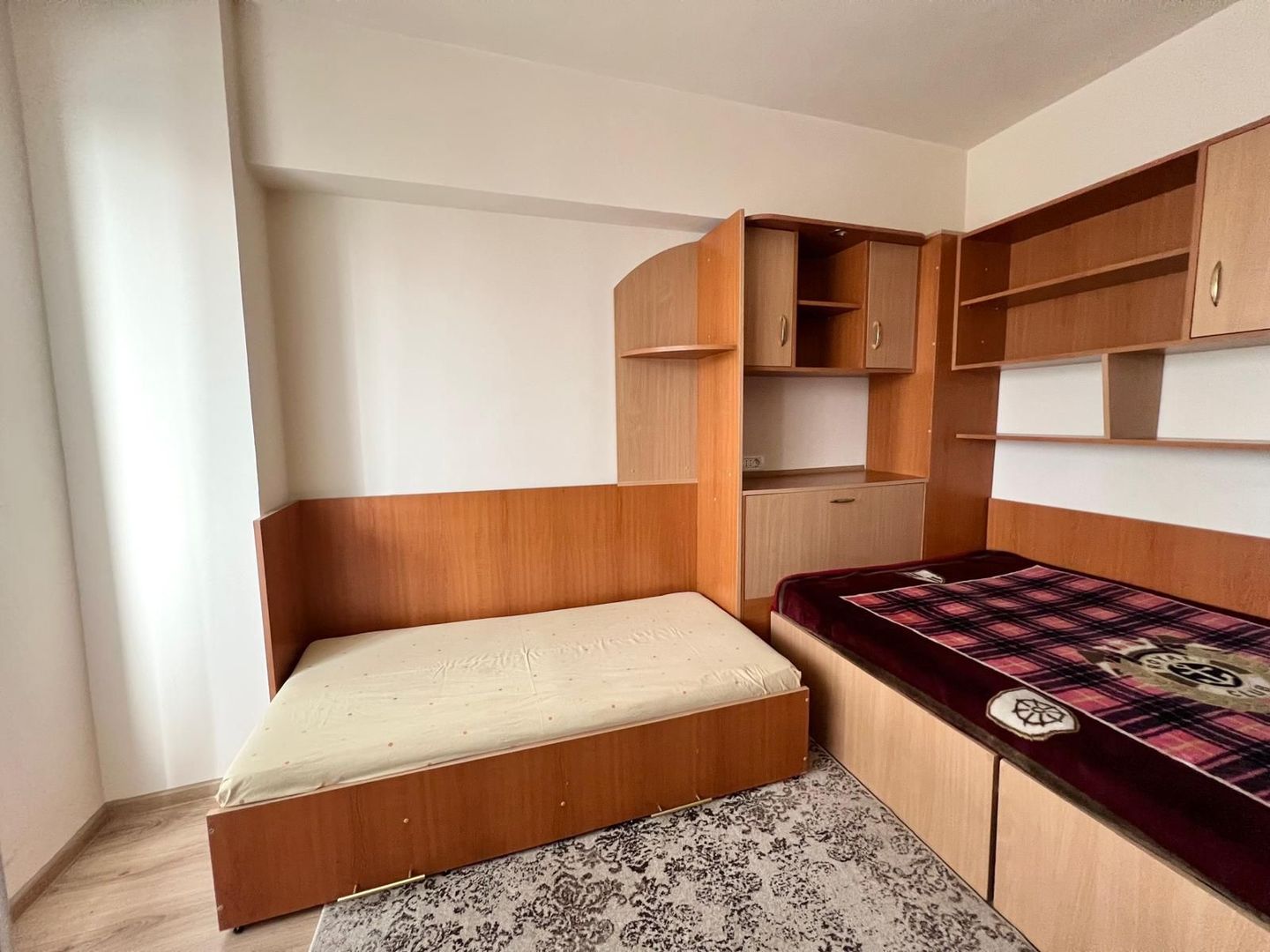 Apartament de închiriat 3 camere | Sos. Berceni nr. 35 - Poză 8