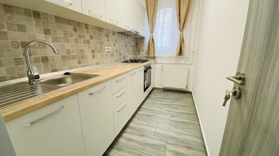 DRUMUL TABEREI, PARC MOGHIOROS, garsoniera 34mp, decomandata, renovata - Poză 1