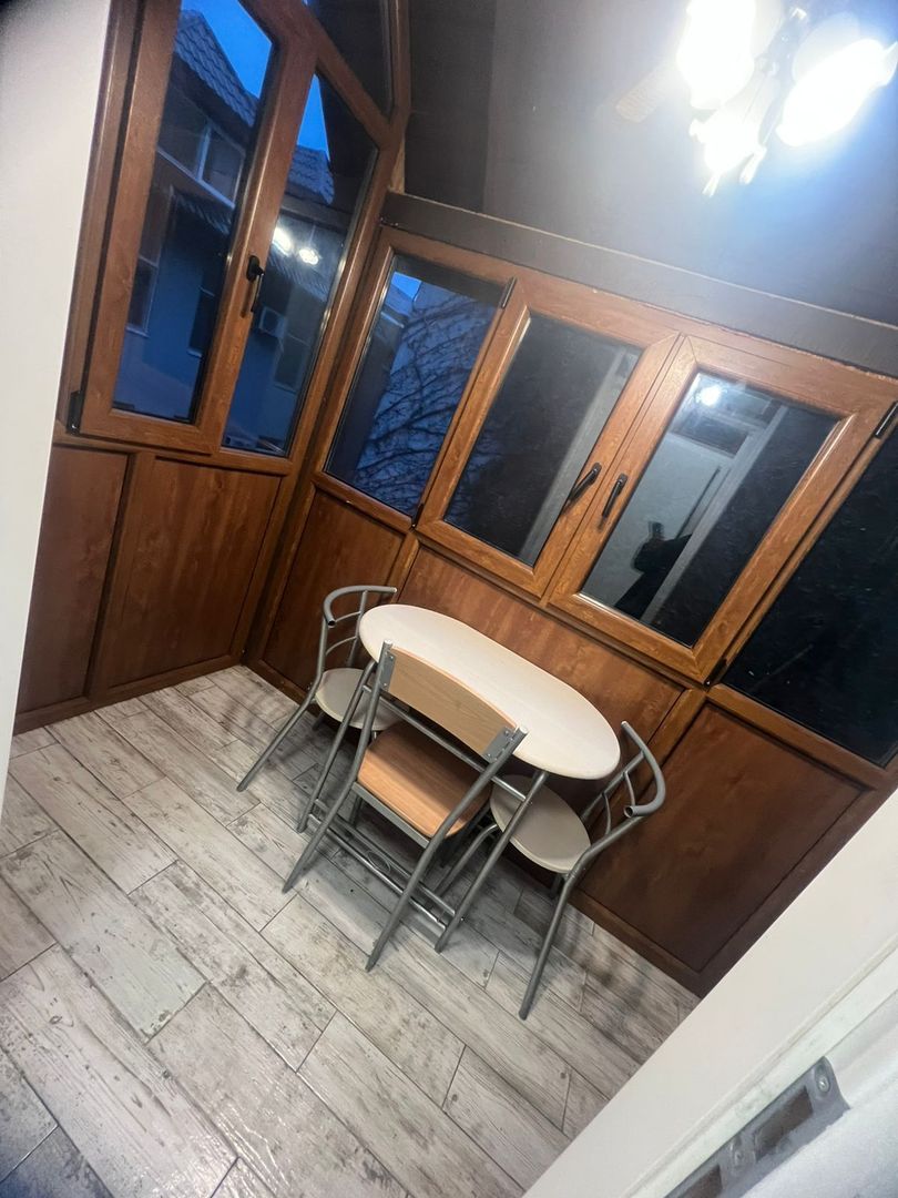 Apartament premium 2 camere | balcon amenajat | zonă centrală - Poză 8