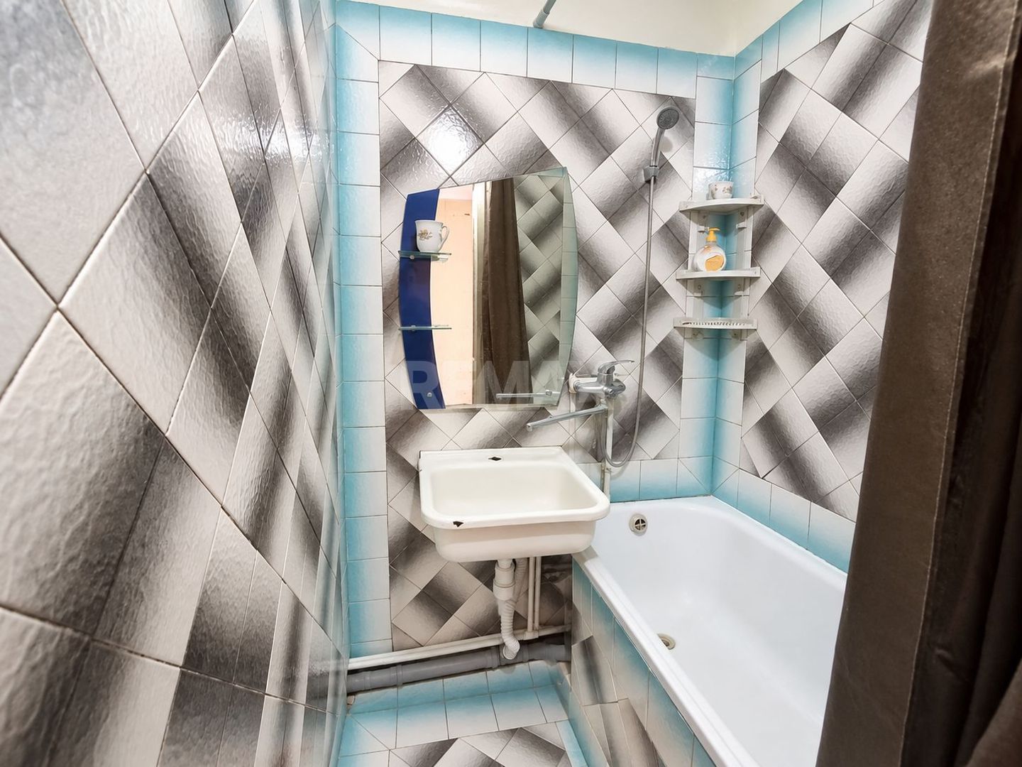 APARTAMENT CU 2 CAMERE – 44,90 m² | CENTRUL ORAȘULUI REZINA - Poză 13