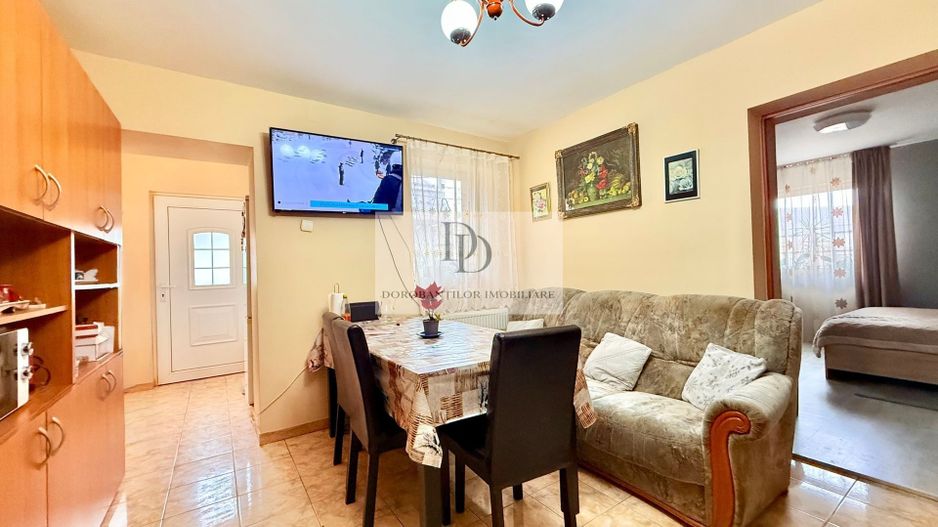 Vanzare 3 case | Teren 1400 mp | Garaj auto + Anexe - Poză 13