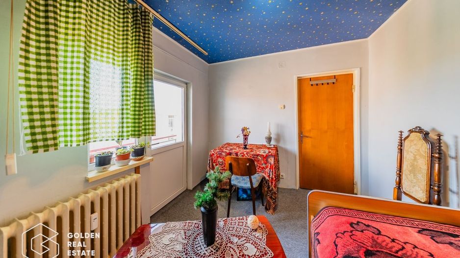 Apartament 4 camere, total decomandat, zona Miorita - Poză 12