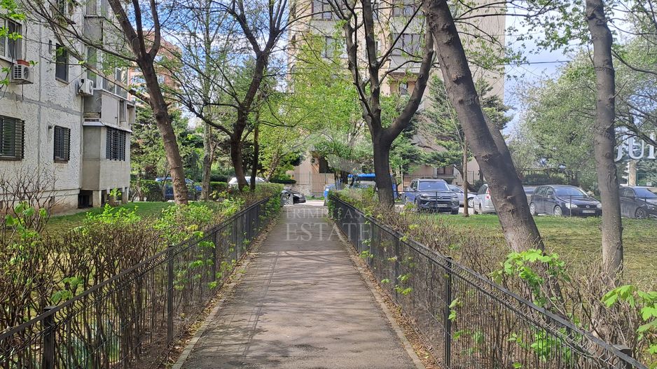 3 cam | Cel mai spatios | Decomandat | Centrala proprie - Poză 16