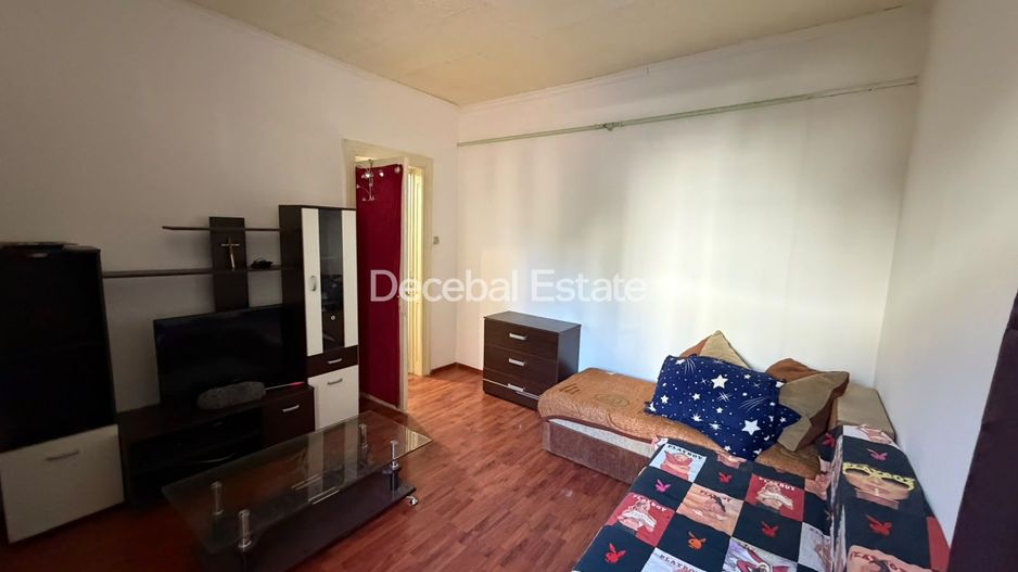 Garsonieră Zona Centrală - Popa Nan Acces la curte și centrală proprie - Poză 1