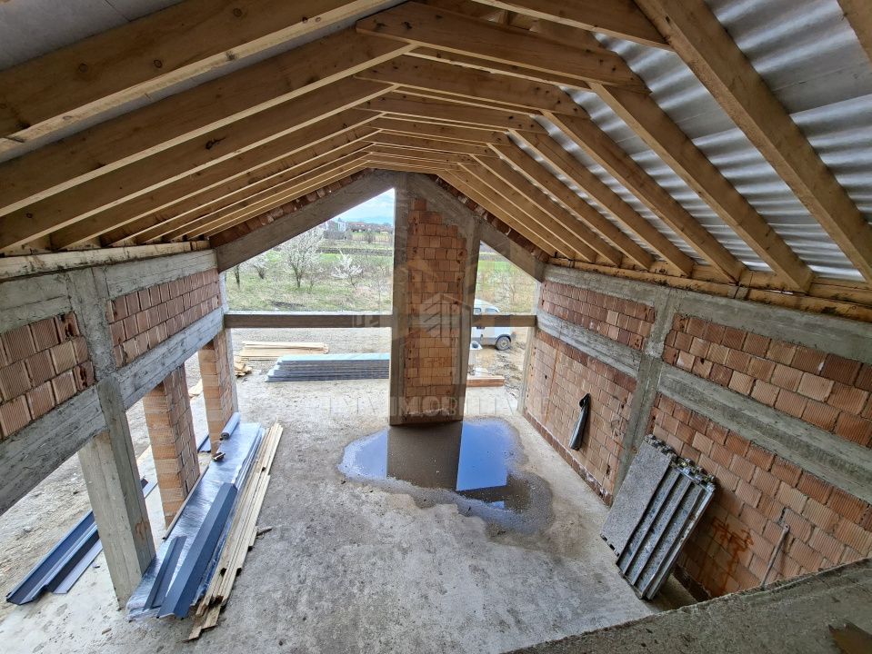 Casa individuala dispusa pe parter Sanpetru Brasov zona Lempes - Poză 21
