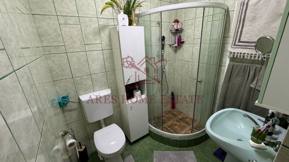 Casa cu teren generos in Olari- aproape de biserica. Comision 0. - Poză 13