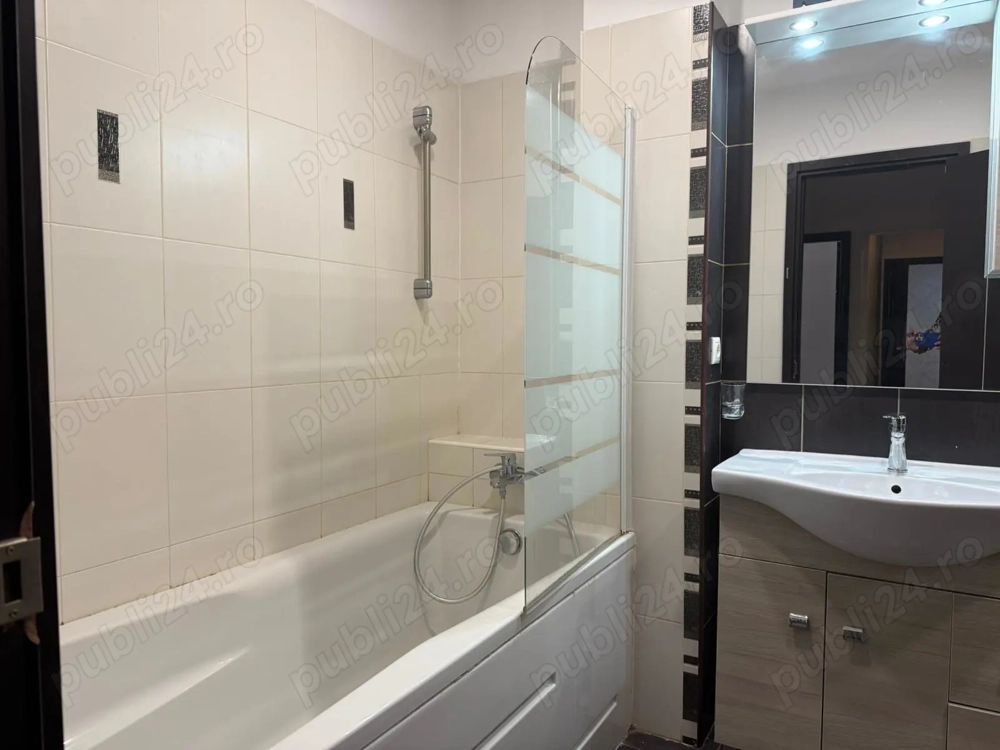 Apartament spatios,3 camere,2 terase-123mp-zona Unirii - Poză 4