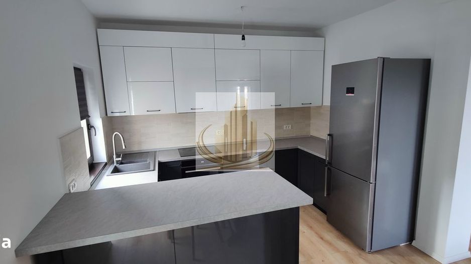 Duplex cu 4 camere,Zona Cora - Poză 3