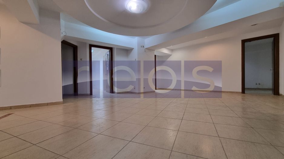 VANZARE SPATIU COMERCIAL | 30 CAMERE | ZONA UNIRII - Poză 13